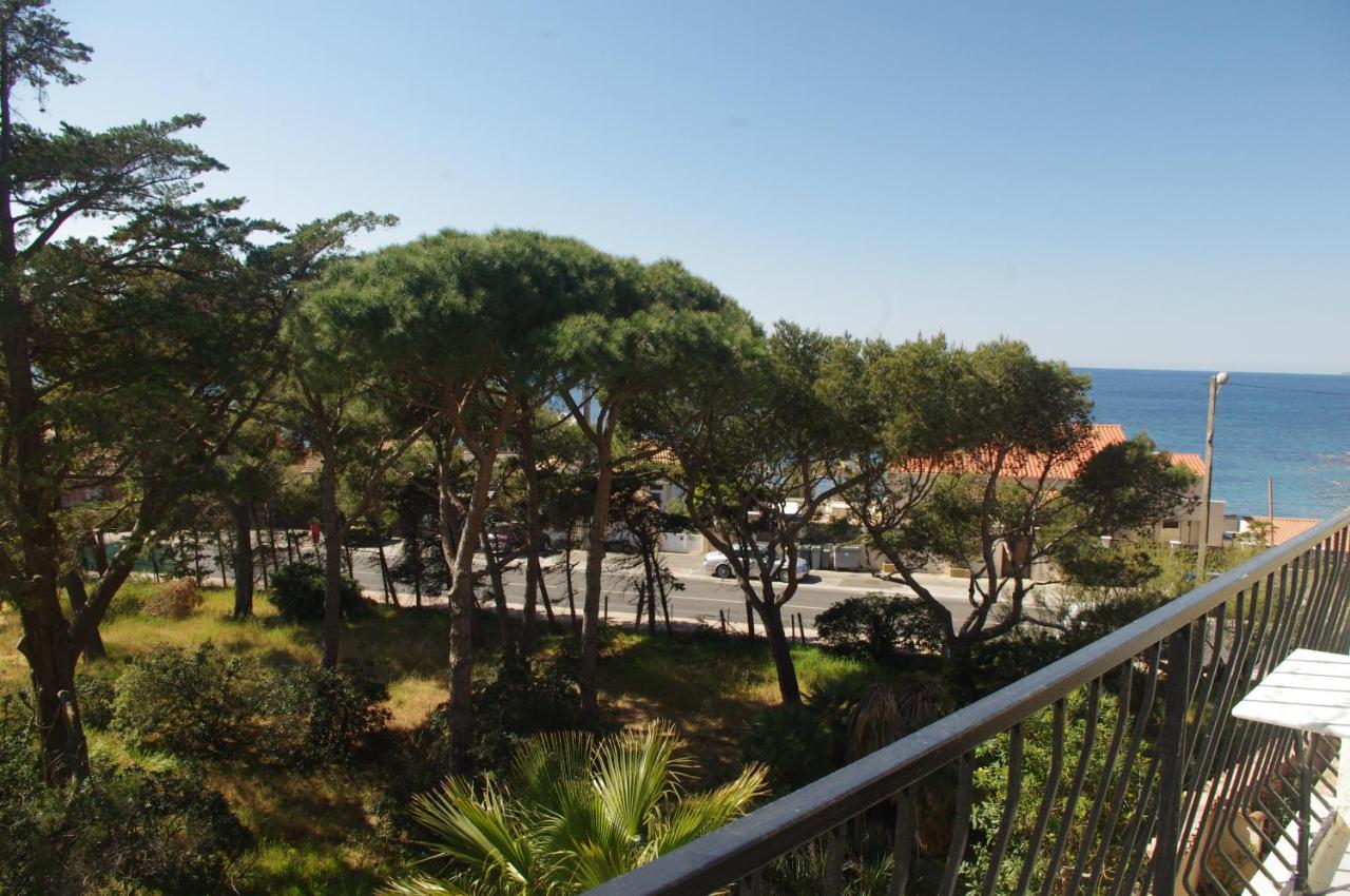 הייר Hotel Almanarre Plage - Hotel Eco-Responsable Face A La Mer מראה חיצוני תמונה