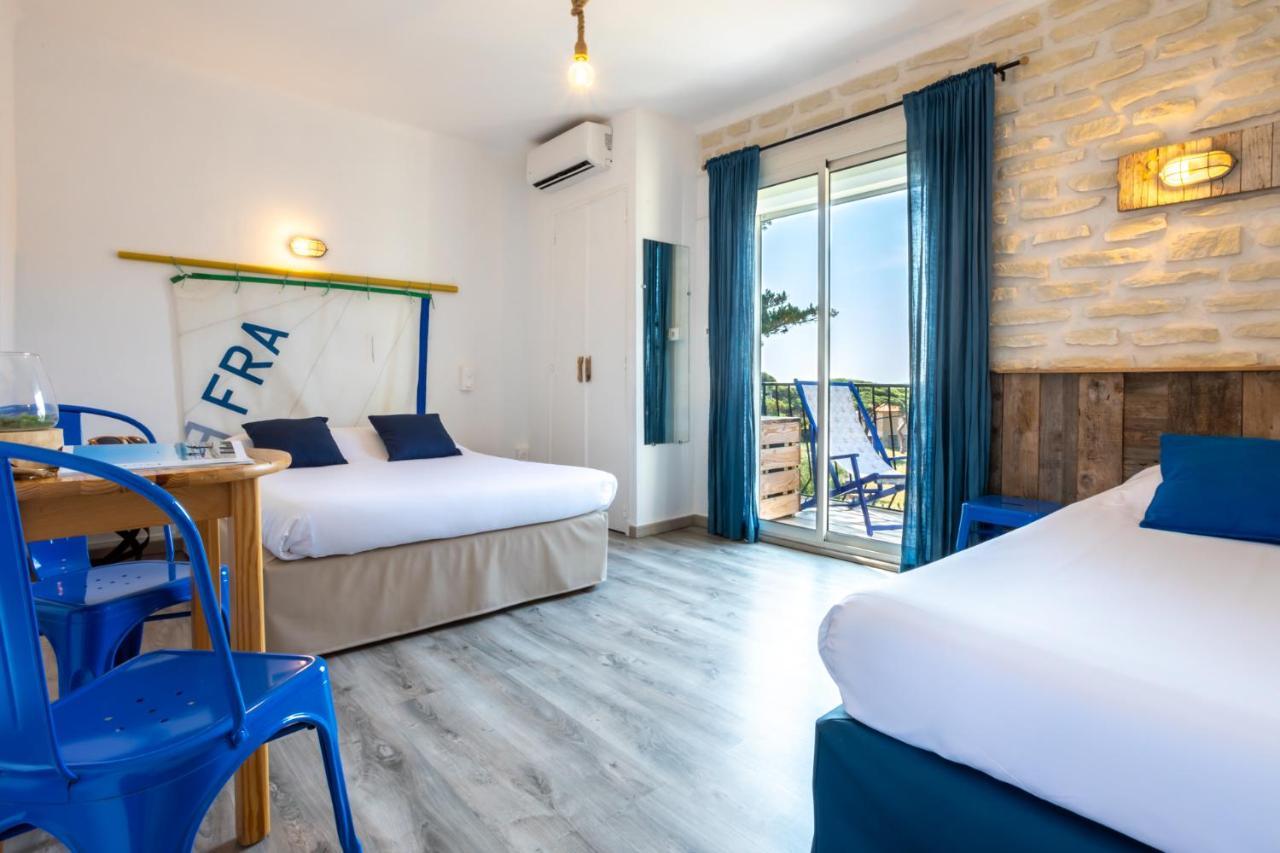 הייר Hotel Almanarre Plage - Hotel Eco-Responsable Face A La Mer מראה חיצוני תמונה