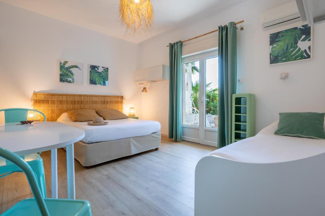 הייר Hotel Almanarre Plage - Hotel Eco-Responsable Face A La Mer מראה חיצוני תמונה