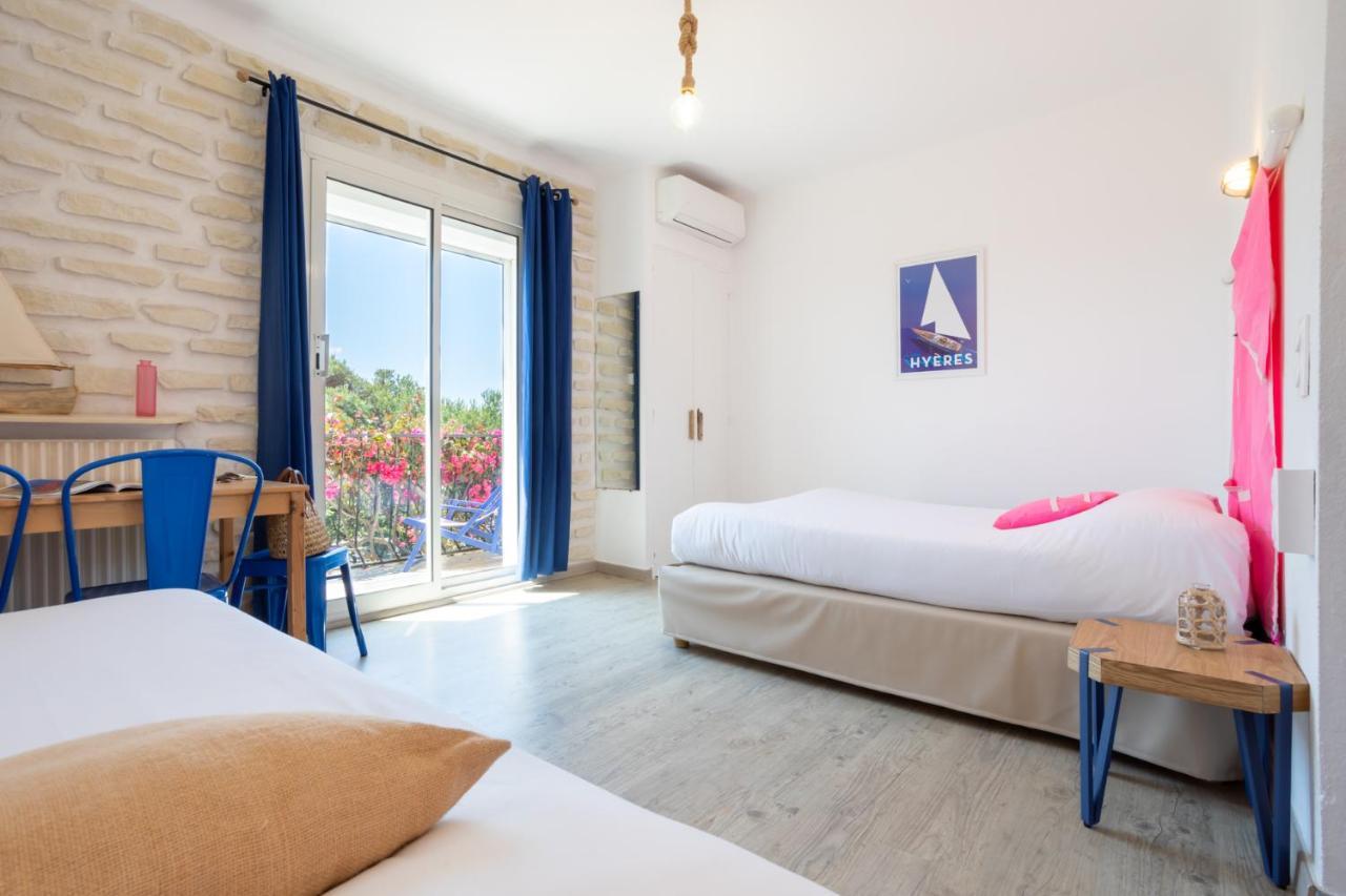 הייר Hotel Almanarre Plage - Hotel Eco-Responsable Face A La Mer מראה חיצוני תמונה