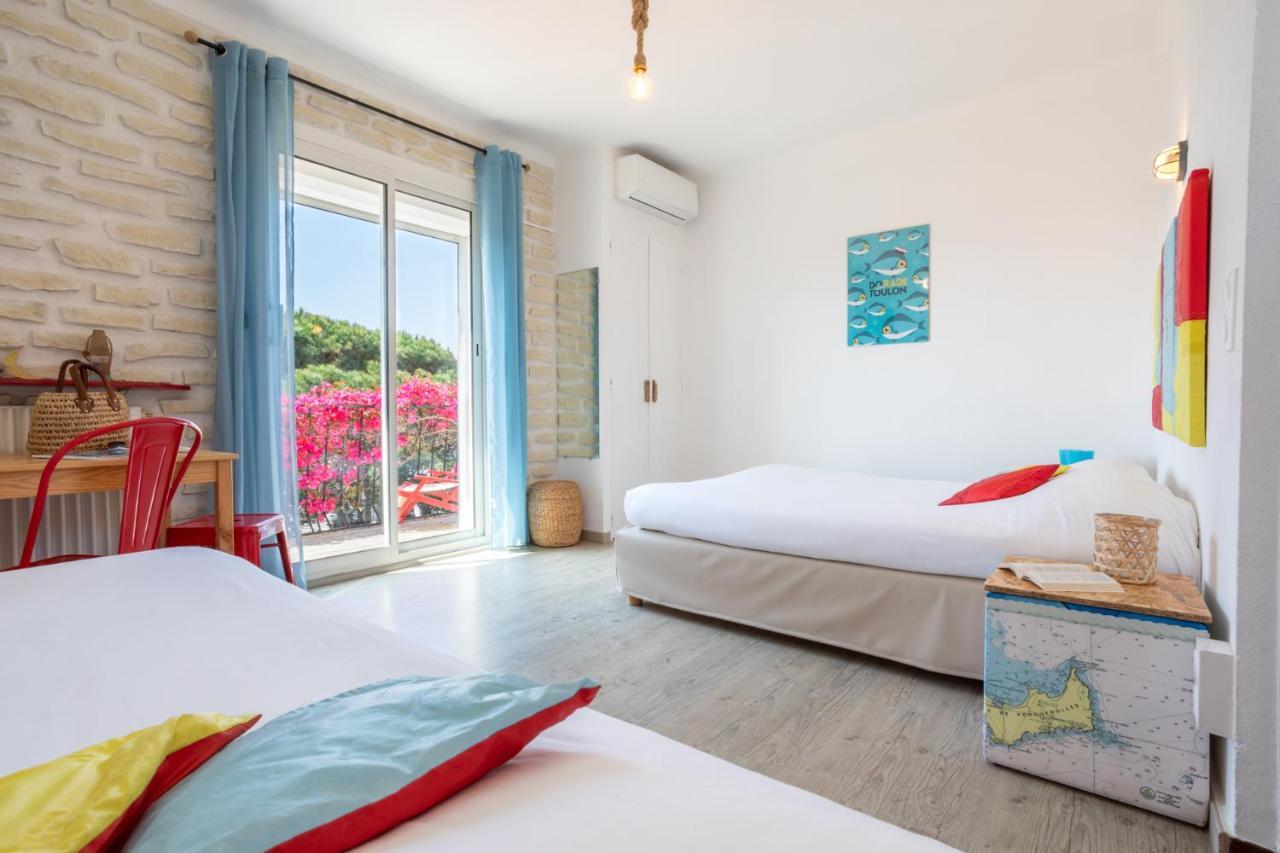 הייר Hotel Almanarre Plage - Hotel Eco-Responsable Face A La Mer מראה חיצוני תמונה